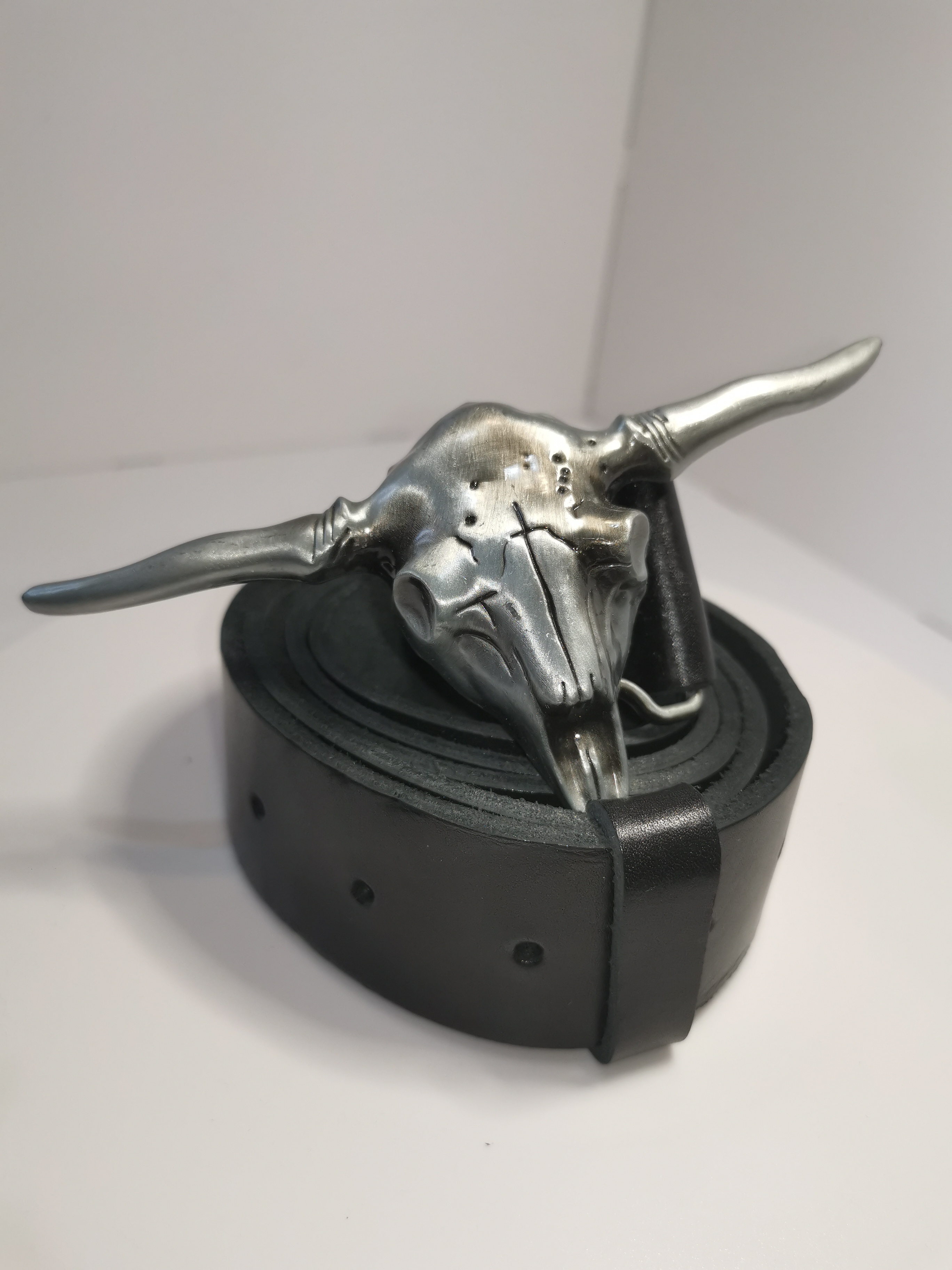 Kojoru Лонгхорн Нуар