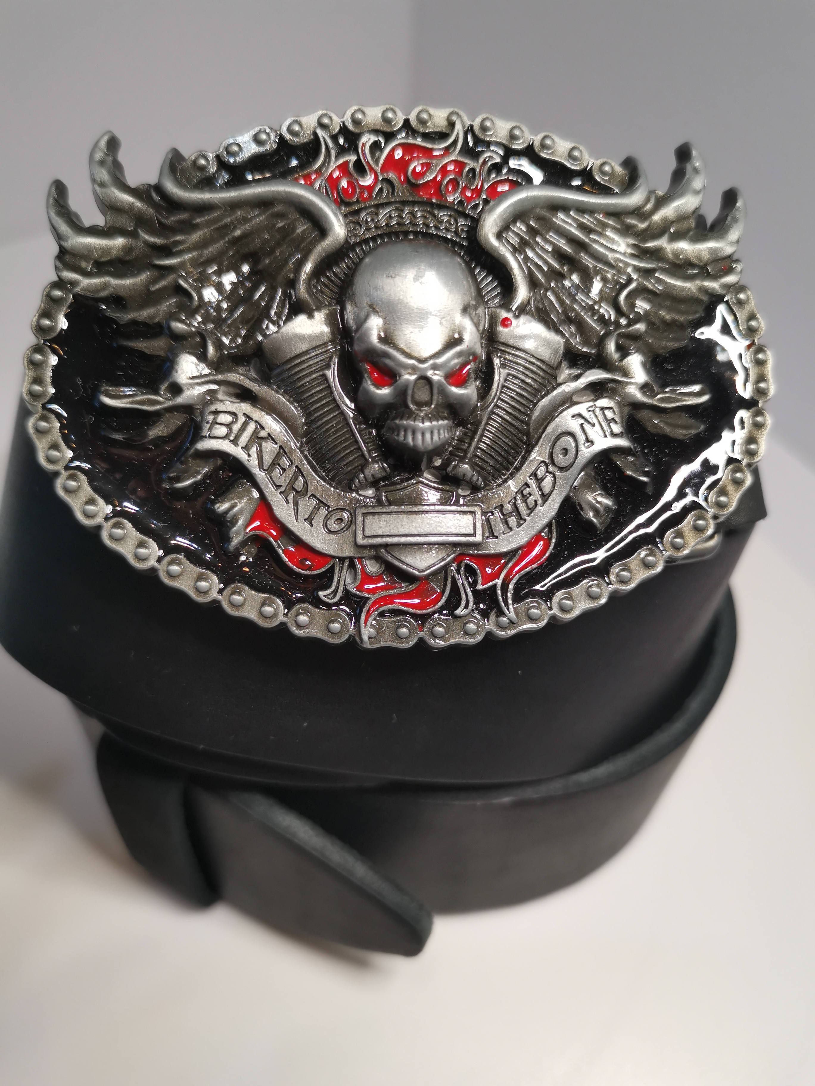 Kojoru Байкерские кости